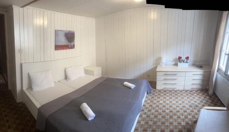 Base Cafe Apartman Lauterbrunnen Kültér fotó