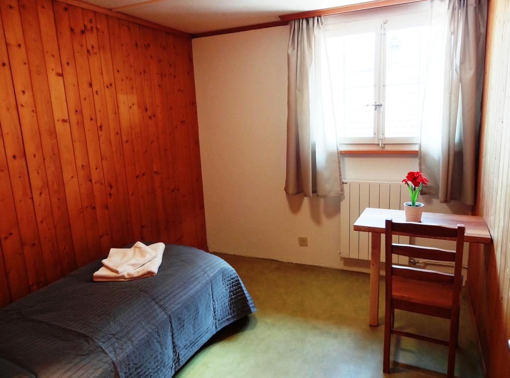 Base Cafe Apartman Lauterbrunnen Kültér fotó