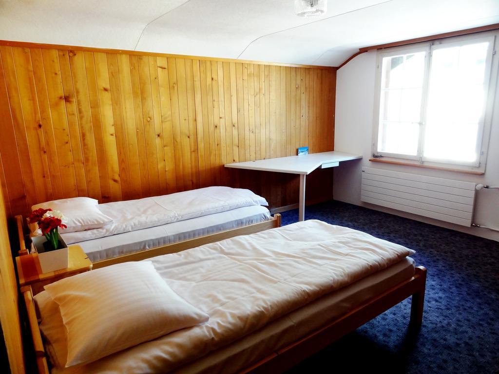 Base Cafe Apartman Lauterbrunnen Kültér fotó